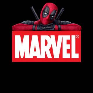Deadpool in phone wallpaper