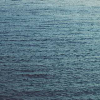 Minimal sea wallpaper
