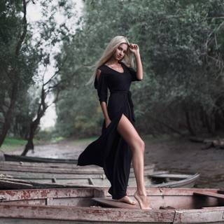 Women model black dress HD wallpaper