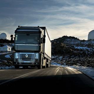 Renault truck wallpaper