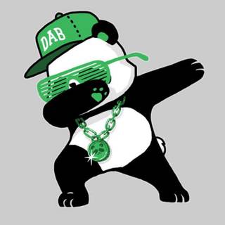 Panda dab wallpaper