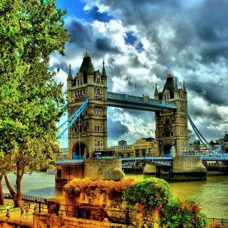 London in autumn wallpaper