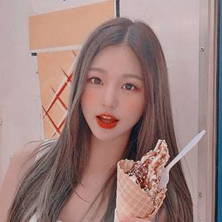 Izone Wonyoung wallpaper