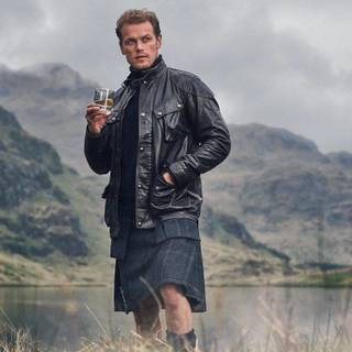 Sam Heughan wallpaper