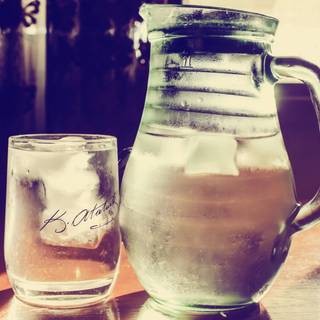 Cold drinks wallpaper