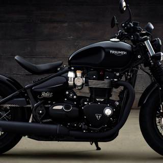 Triumph logo wallpaper