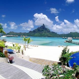 Bora Bora resort wallpaper