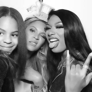 Megan Thee Stallion face wallpaper