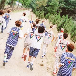 Joshua Seventeen desktop wallpaper