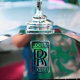 Rolls Royce symbol 4k mobile wallpaper