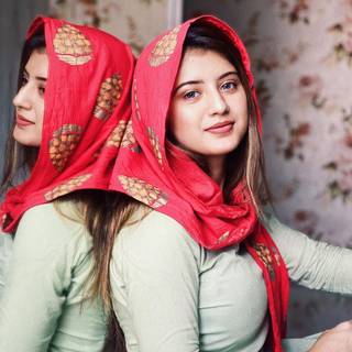 Instagram girls DP wallpaper