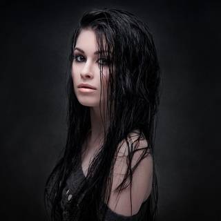 Women black eye wallpaper