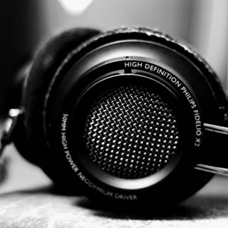 Black headphones wallpaper