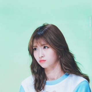 Momo Hirai wallpaper
