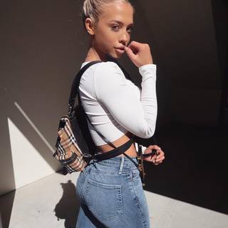 Tammy Hembrow wallpaper