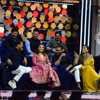 Golmaal Again wallpaper