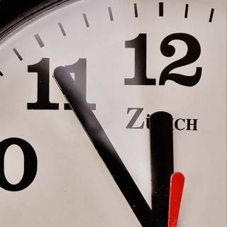 Wall clock wallpaper