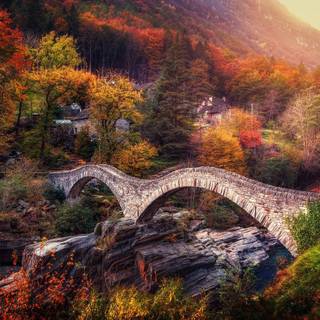 Autumn Alps wallpaper