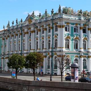Hermitage wallpaper