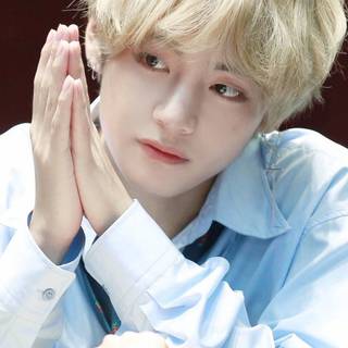 BTS V cute wallpaper