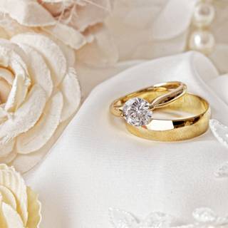 Diamond rings wallpaper