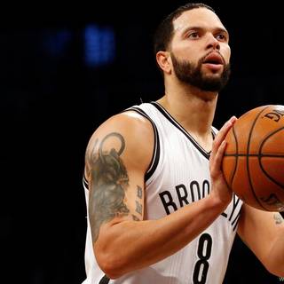 Devin Williams wallpaper