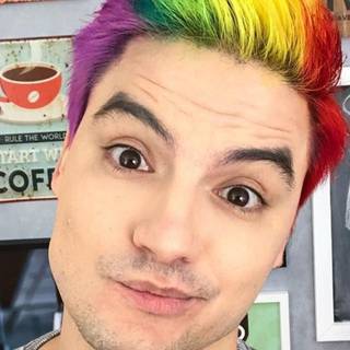 Felipe Neto wallpaper