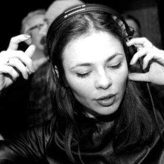 Nina Kraviz wallpaper