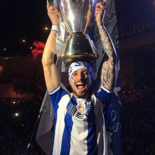 Alex Telles wallpaper