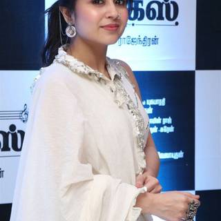 Mehandi Circus wallpaper