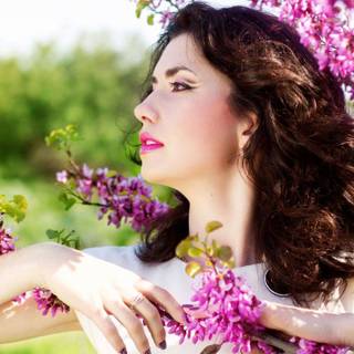 Best beautiful girls flowers wallpaper