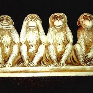 Three wise monkeys wallpaper