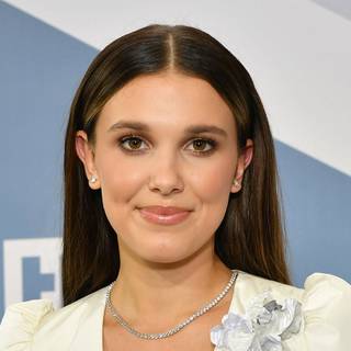 Millie Brown Enola Holmes wallpaper