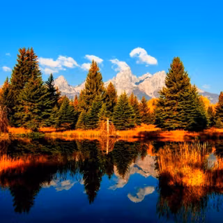 Lake in autumn wallpaper