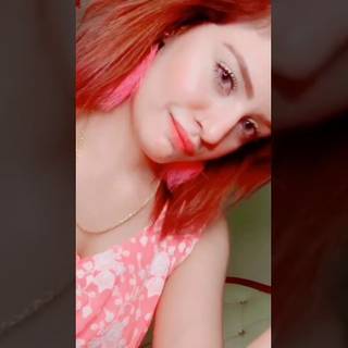 Tooba Mansoor tiktok wallpaper