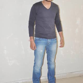 Divyendu Sharma wallpaper