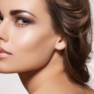 Beautiful women face wallpaper