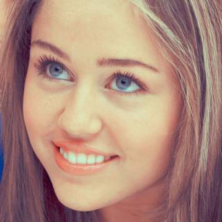 Miley Cyrus computer wallpaper