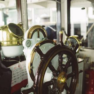 Ships wheel wallpaper