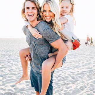 Everleigh Labrant wallpaper