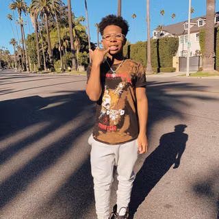 Deshae Frost wallpaper