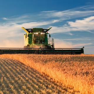 Working farm wallpaper