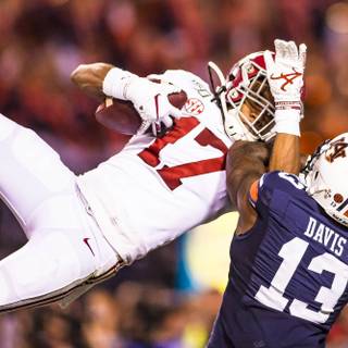 Jaylen Waddle wallpaper