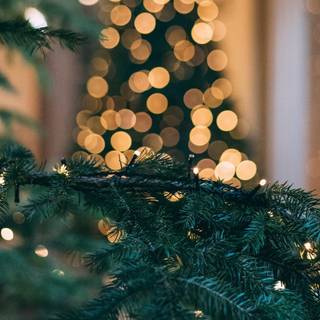 2048x1152 Christmas wallpaper