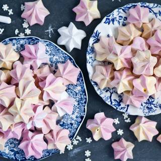 Winter dessert wallpaper