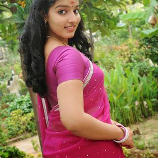 Malavika Menon wallpaper