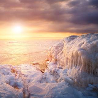 Winter cold city wallpaper