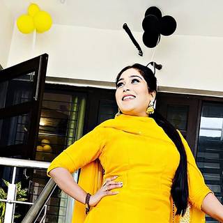 Afsana Khan wallpaper