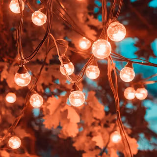 Aesthetic Christmas profile wallpaper