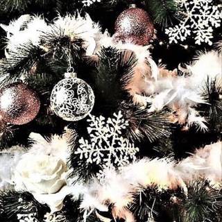 Pink and gray Christmas wallpaper